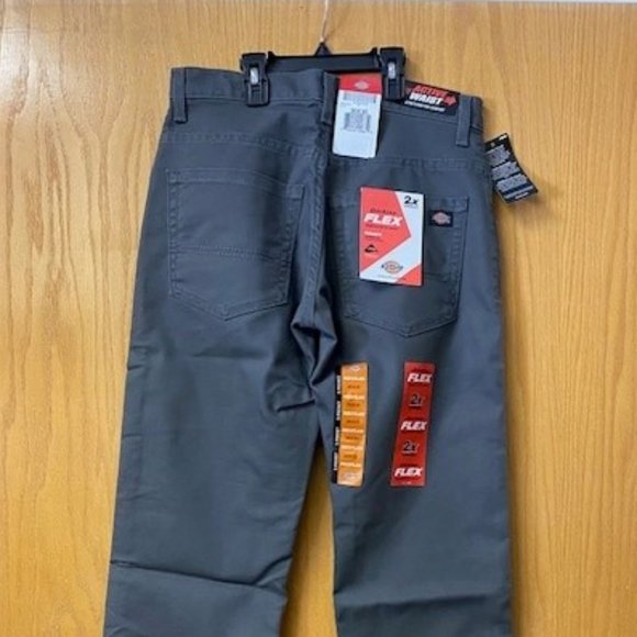 NWT Men's Dickies Regular Fit Flex Duck Pants - Picture 1 of 3